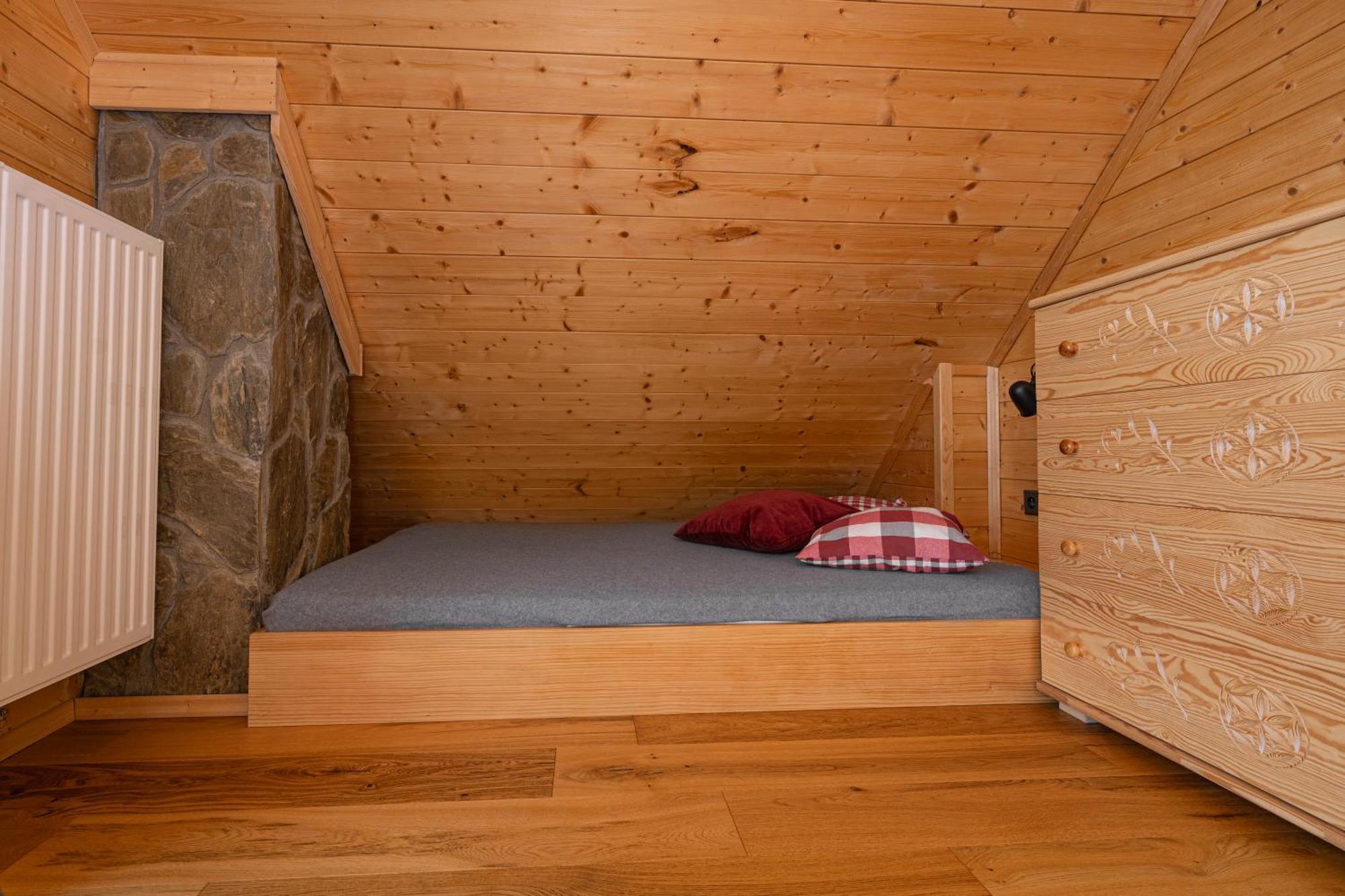 Chalet Drewniany W Gorach Jacuzzi & Balia - Osada Chelm
