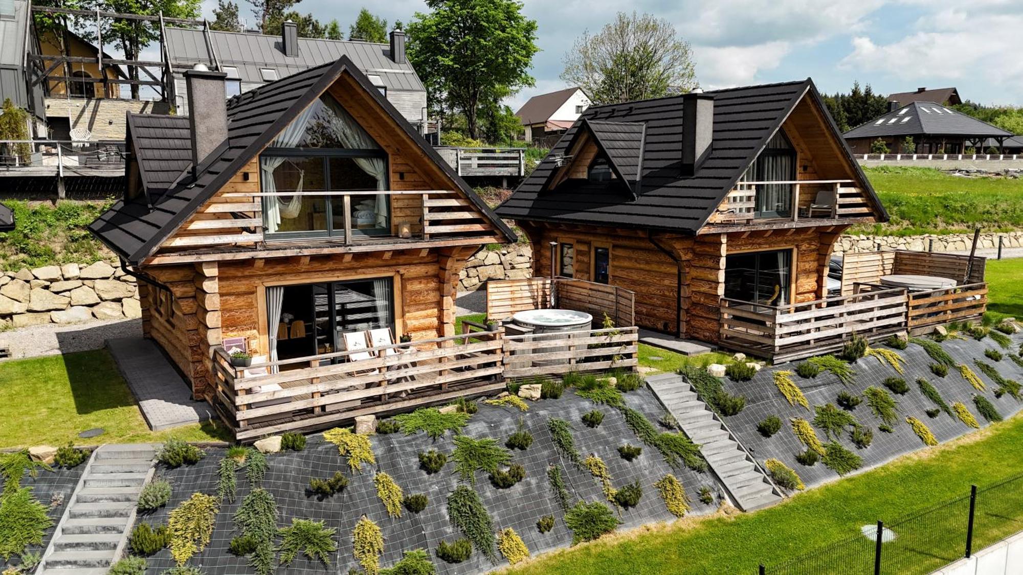 Drewniany W Gorach Jacuzzi & Balia - Osada Chelm Chalet